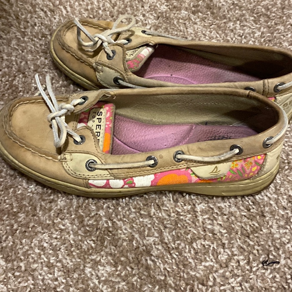 They sit in my closet and I don’t use them anymore